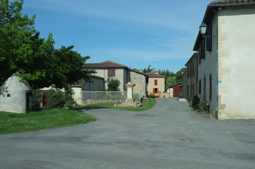 Traversères